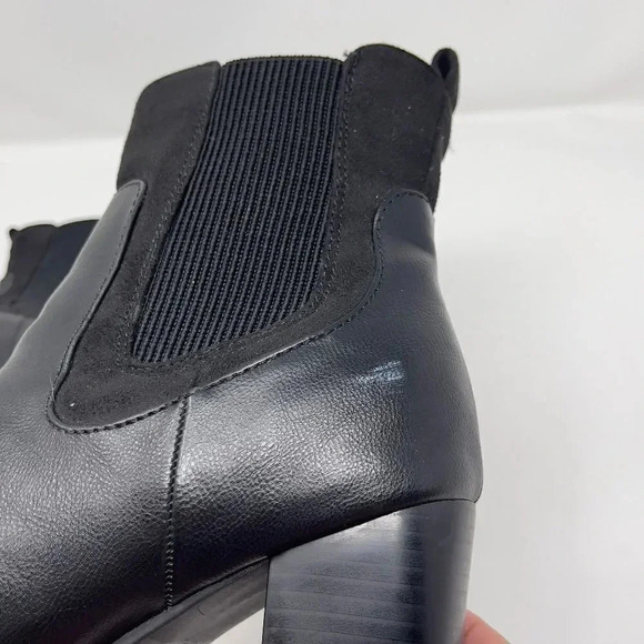 Journee Collection Islana Tru Comfort Foam Ankle Boots - Picture 9 of 14